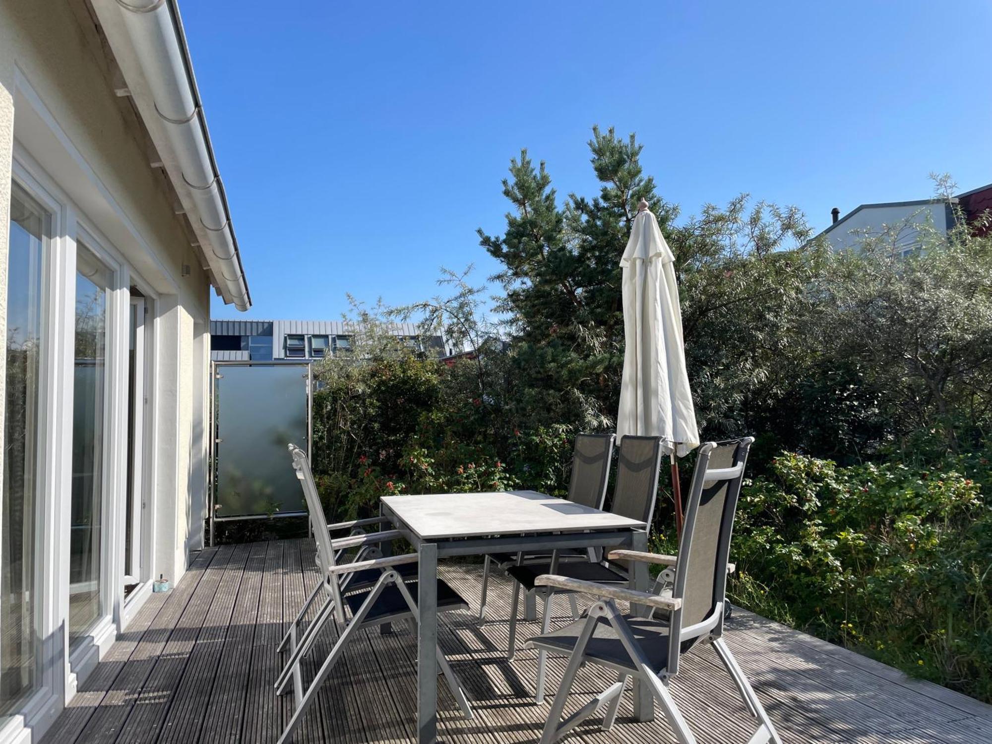 Kapitaenshaus Bergmeyer Mit Meerblick Norderney Exteriör bild